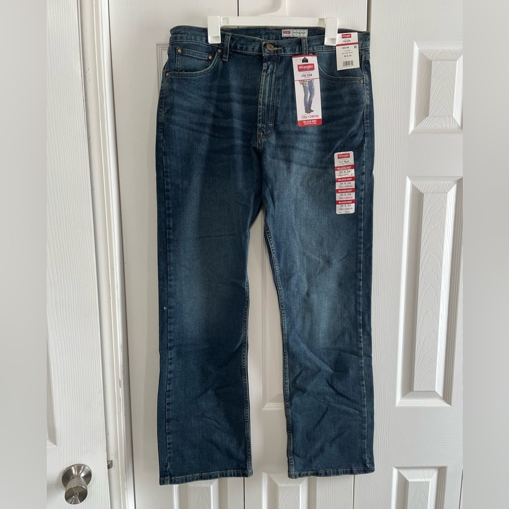 Wrangler Men’s Jean Relaxed Boot 36x34 NWT